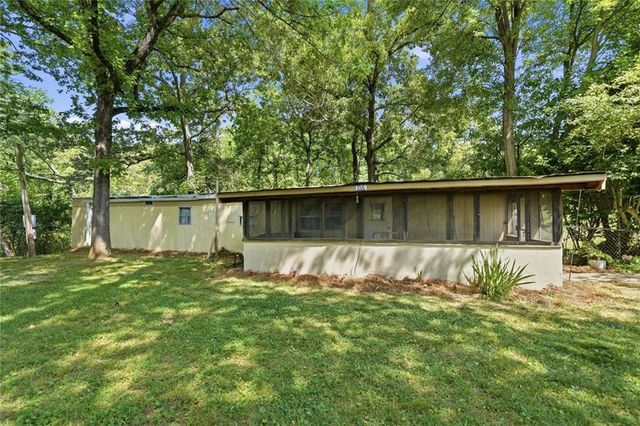 114 Oakcrest Circle, Canton, GA 30115