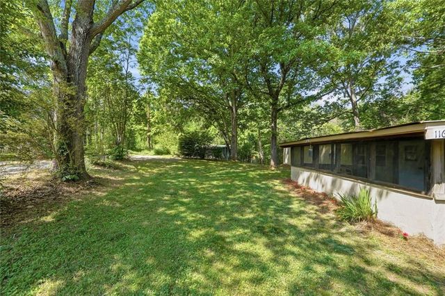 114 Oakcrest Circle, Canton, GA 30115