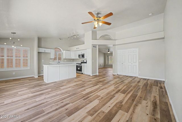 2434 E CATHEDRAL ROCK Drive, Phoenix, AZ 85048