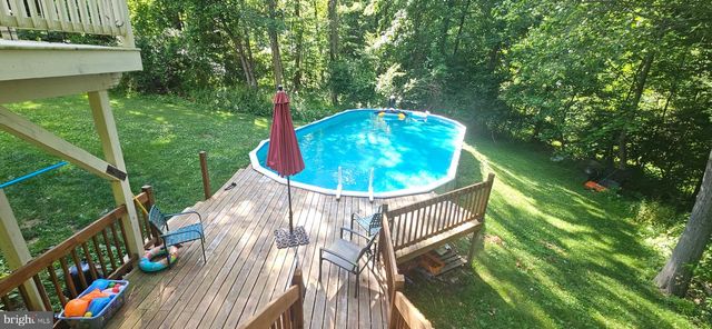 5 WHITE OAK DR, Fleetwood, PA 19522