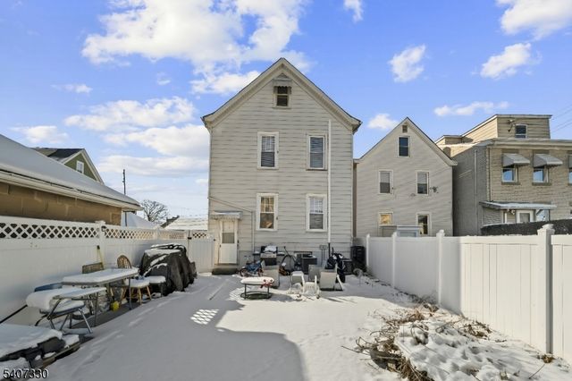 119 Halstead Ave, Wallington Boro, NJ 07057