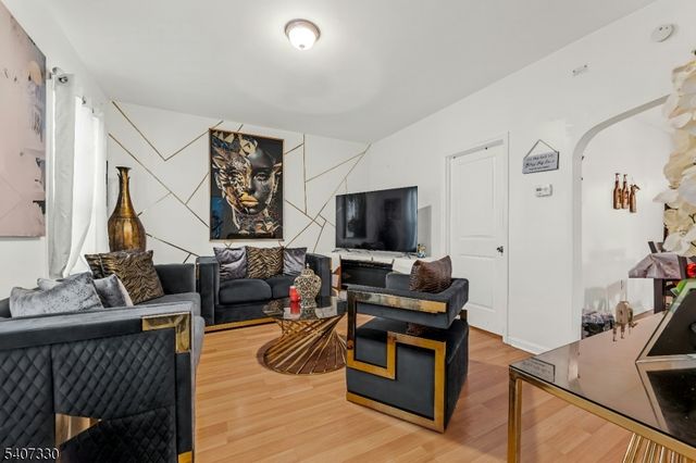 119 Halstead Ave, Wallington Boro, NJ 07057