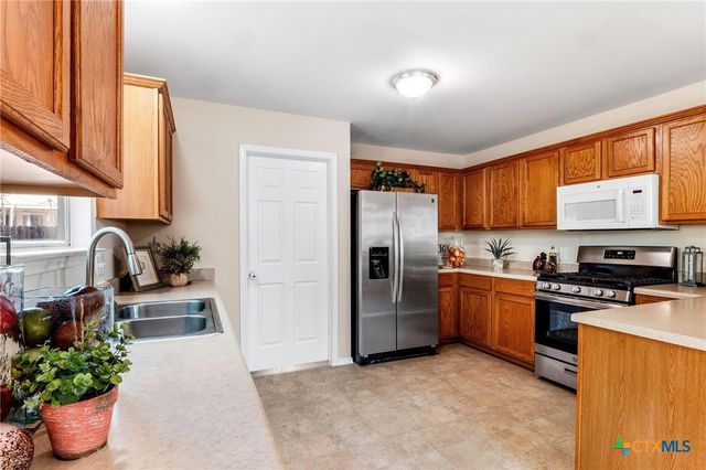 2413 Charley Harley Drive, Leander, TX 78641