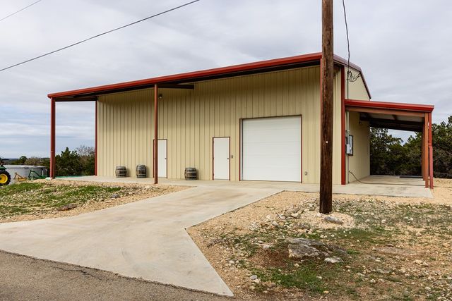 5081 Hwy 173, Center Point, TX 78010