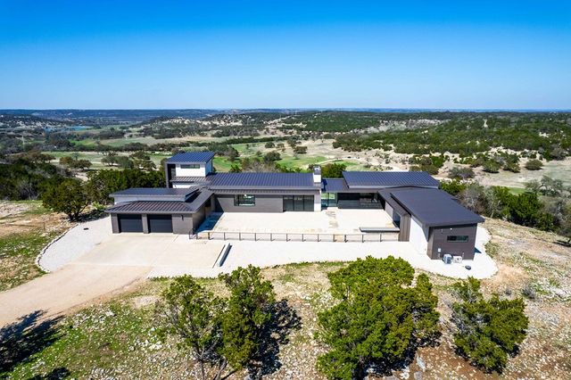 5081 Hwy 173, Center Point, TX 78010