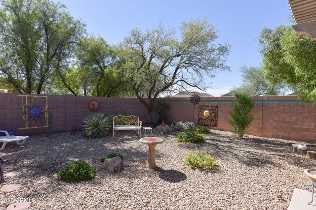 2059 N PINE Place, Casa Grande, AZ 85122