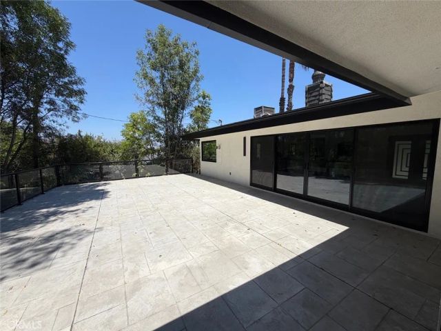 5843 Nevada, Woodland Hills, CA 91367