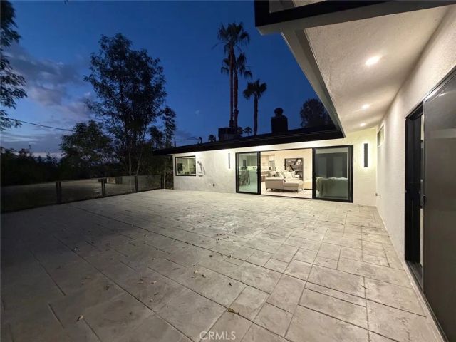 5843 Nevada, Woodland Hills, CA 91367