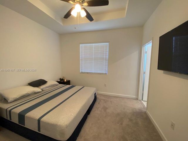 28704 SW 133rd Ct, Homestead, FL 33033