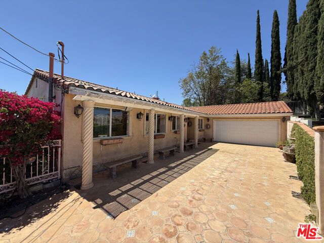 4613 Reforma Road, Woodland Hills (los Angeles), CA 91364