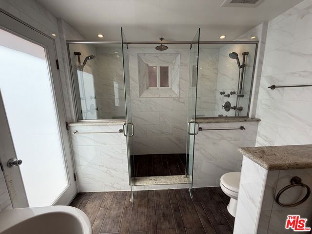 4613 Reforma Road, Woodland Hills (los Angeles), CA 91364