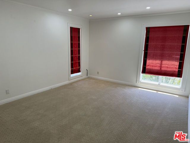 4613 Reforma Road, Woodland Hills (los Angeles), CA 91364