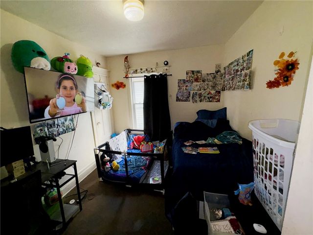 7 Riverbank Place, Rochester, NY 14621