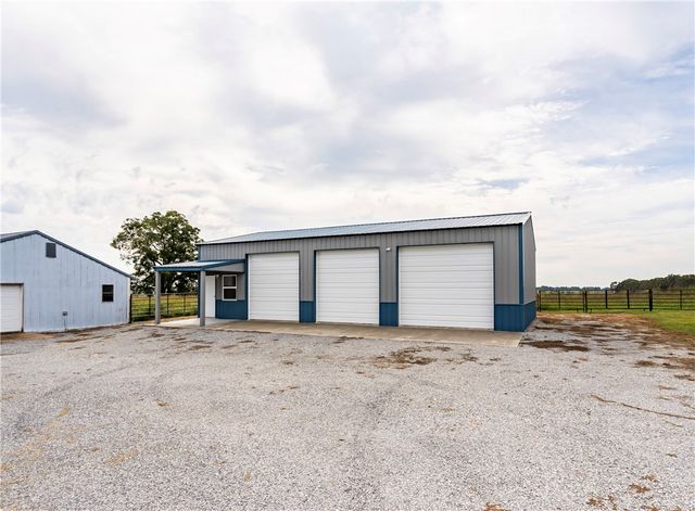 58386 59 Highway, Kansas, OK 74347