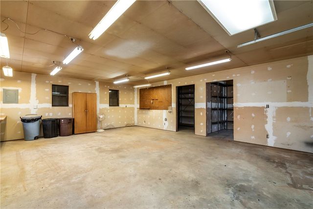 58386 59 Highway, Kansas, OK 74347