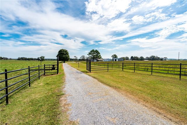 58386 59 Highway, Kansas, OK 74347