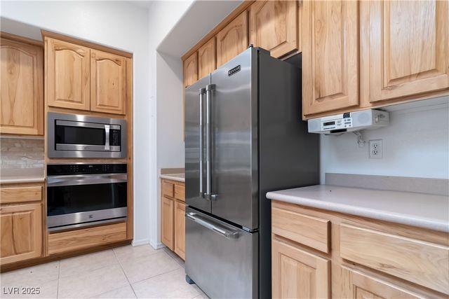 1629 Black Fox Canyon Road, Henderson, NV 89052