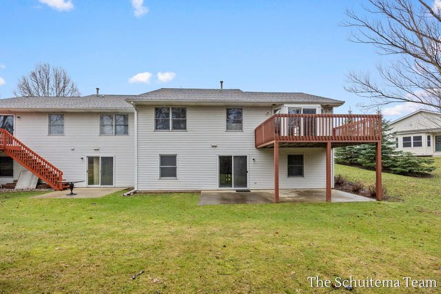 2614 Rolling Ridge Lane Nw, City Of Walker, MI 49534