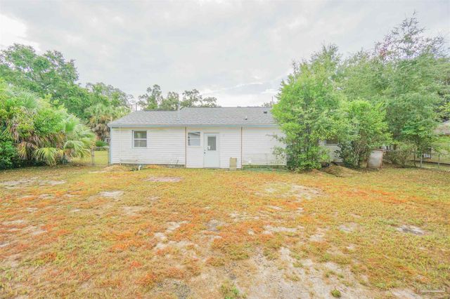 316 Ada Wilson Ave, Pensacola, FL 32507