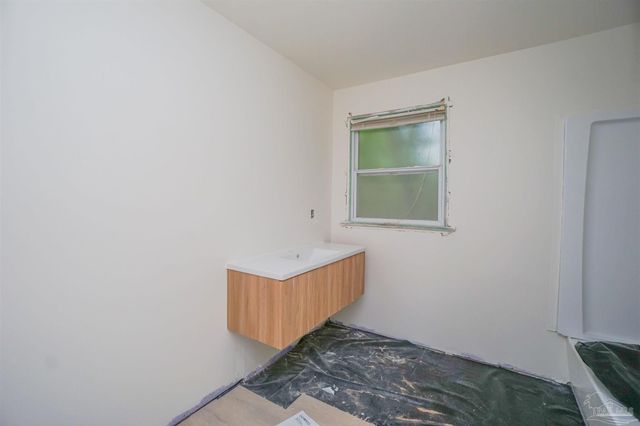 316 Ada Wilson Ave, Pensacola, FL 32507