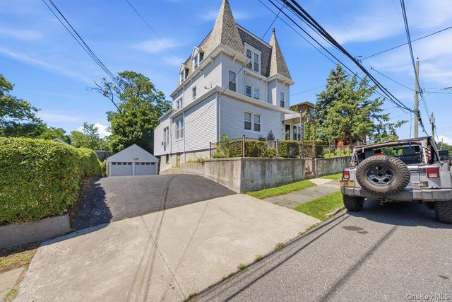 19 Ridgewood Avenue, Yonkers, NY 10704