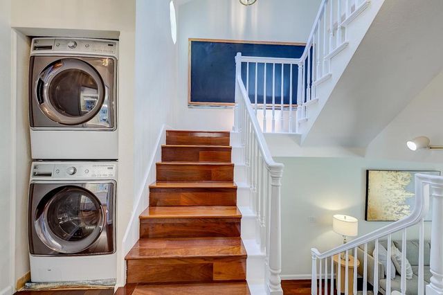 20667 Gardenside, Cupertino, CA 95014