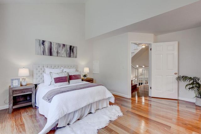 20667 Gardenside, Cupertino, CA 95014