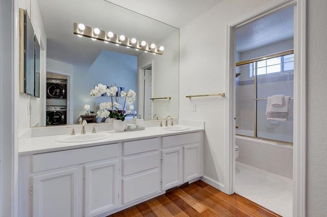 20667 Gardenside, Cupertino, CA 95014