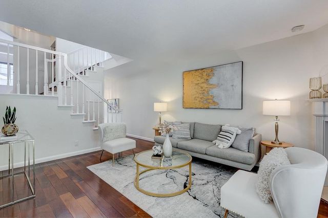 20667 Gardenside, Cupertino, CA 95014