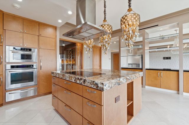 2001 Holcombe Boulevard PH4, Houston, TX 77030