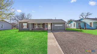 420 Wallace Street, Seguin, TX 78155