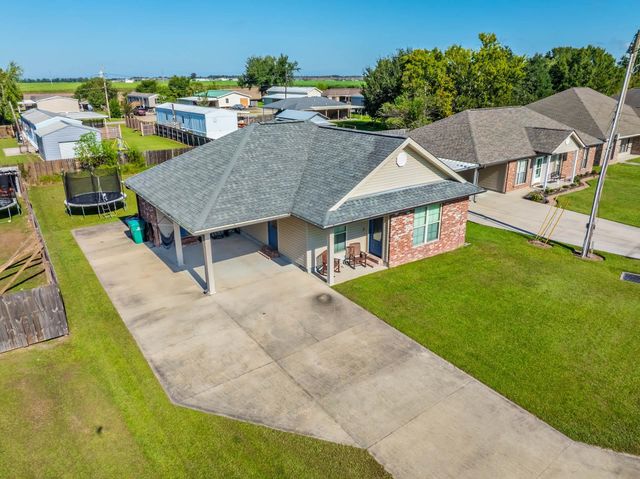 2504 Pineridge Street, Thibodaux, LA 70301