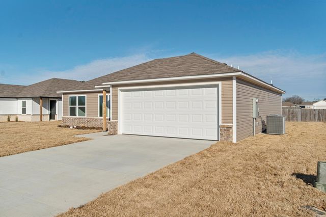 105 Powder River Drive, Beebe, AR 72012