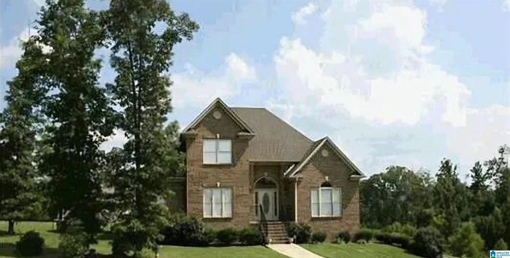 230 LINDAS LOOP, Odenville, AL 35120