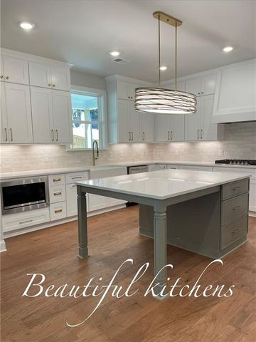 2962 Graham Gardens Lane, Marietta, GA 30062