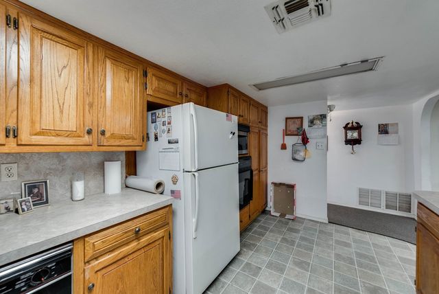 608 NE 9th St, Big Spring, TX 79720