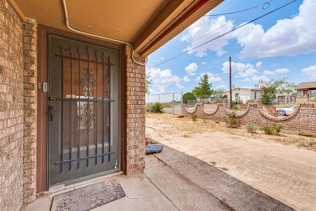 608 NE 9th St, Big Spring, TX 79720