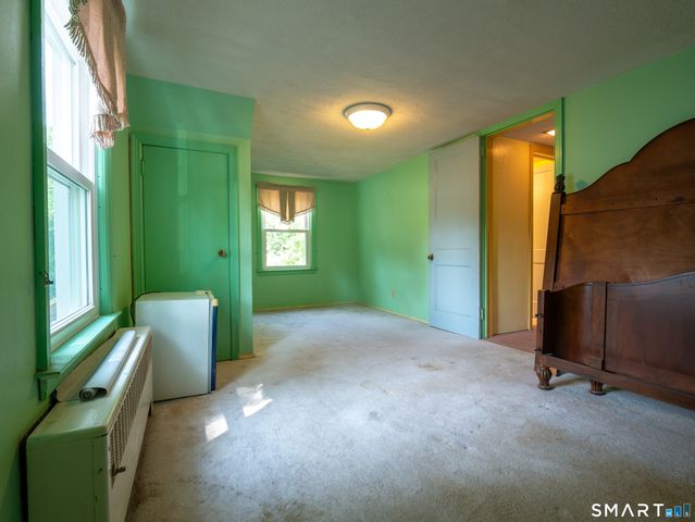 40 Packard Street, Manchester, CT 06040