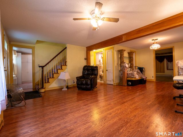 40 Packard Street, Manchester, CT 06040