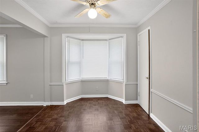 10428 Ashbrook Drive, St Louis, MO 63137