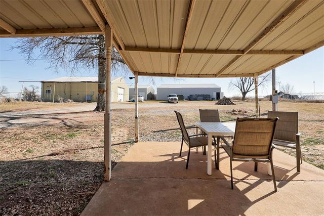 18501 Coker Road, Shawnee, OK 74801