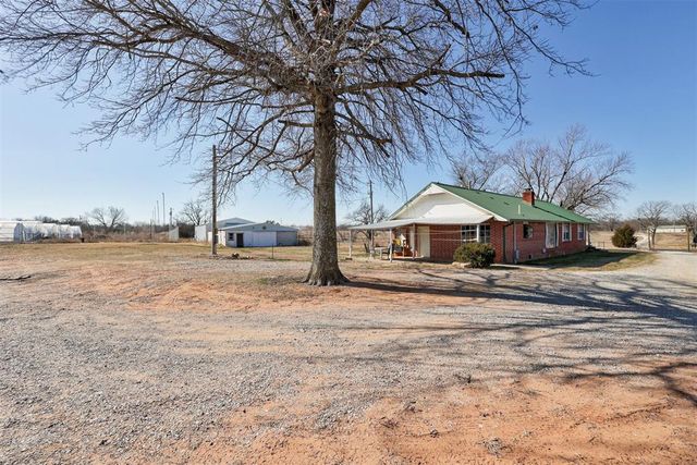 18501 Coker Road, Shawnee, OK 74801