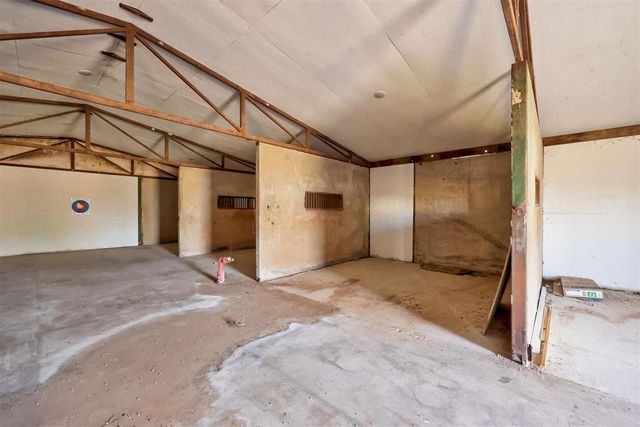 18501 Coker Road, Shawnee, OK 74801