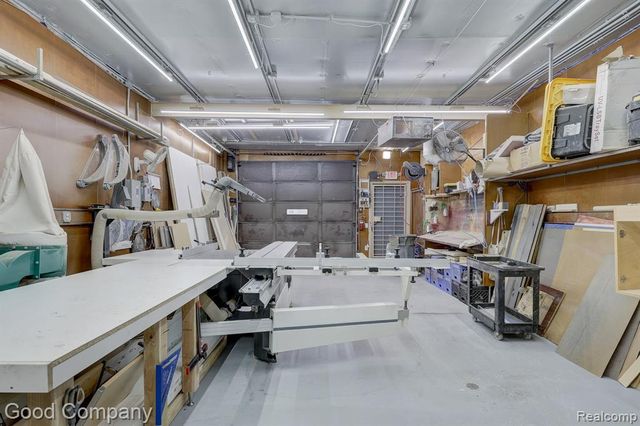 24354 John R Road, Hazel Park, MI 48030