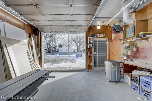 24354 John R Road, Hazel Park, MI 48030