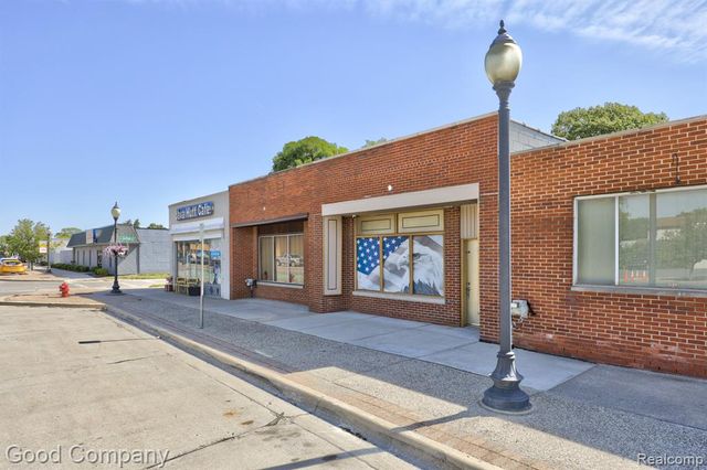 24354 John R Road, Hazel Park, MI 48030