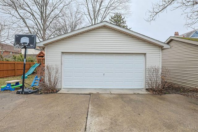 2272 Monroe Avenue, Norwood, OH 45212