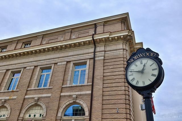 2272 Monroe Avenue, Norwood, OH 45212