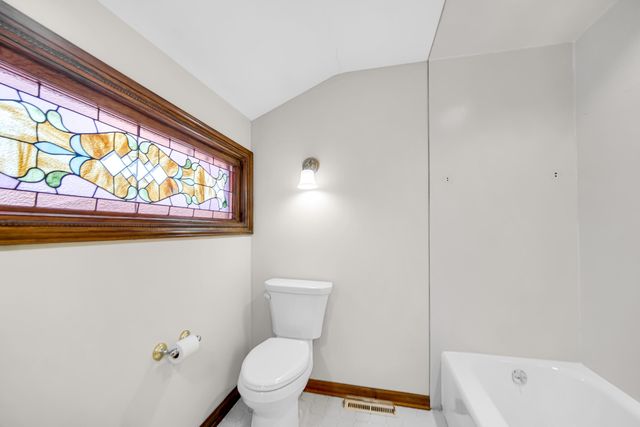 2044 Hidden Valley Drive, Crown Point, IN 46307