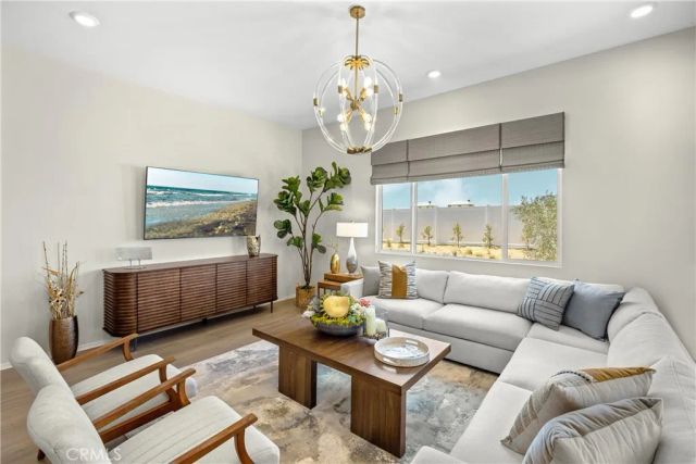 1553 E Holguin Street, Lancaster, CA 93534